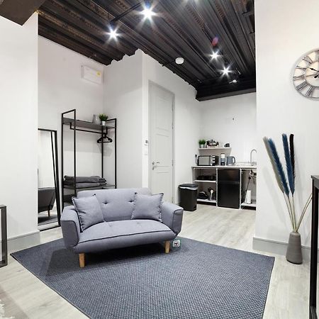 Modern Luxury Studios Лондон Екстериор снимка