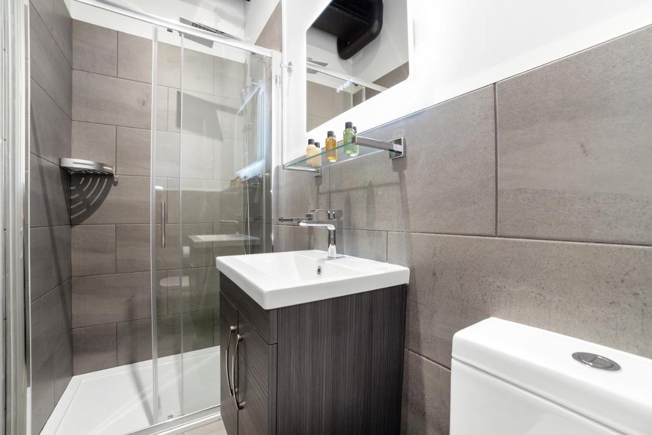 Modern Luxury Studios Лондон Екстериор снимка