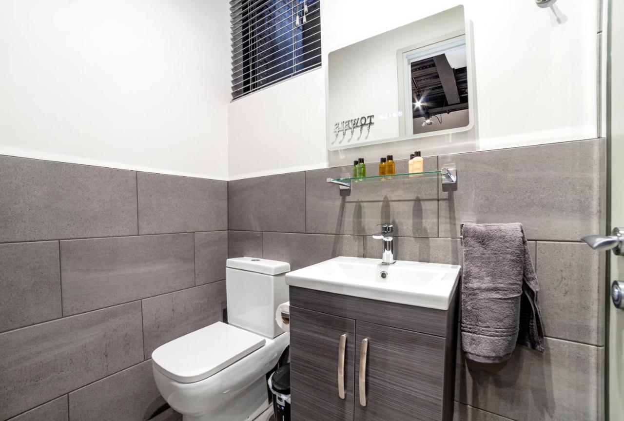 Modern Luxury Studios Лондон Екстериор снимка